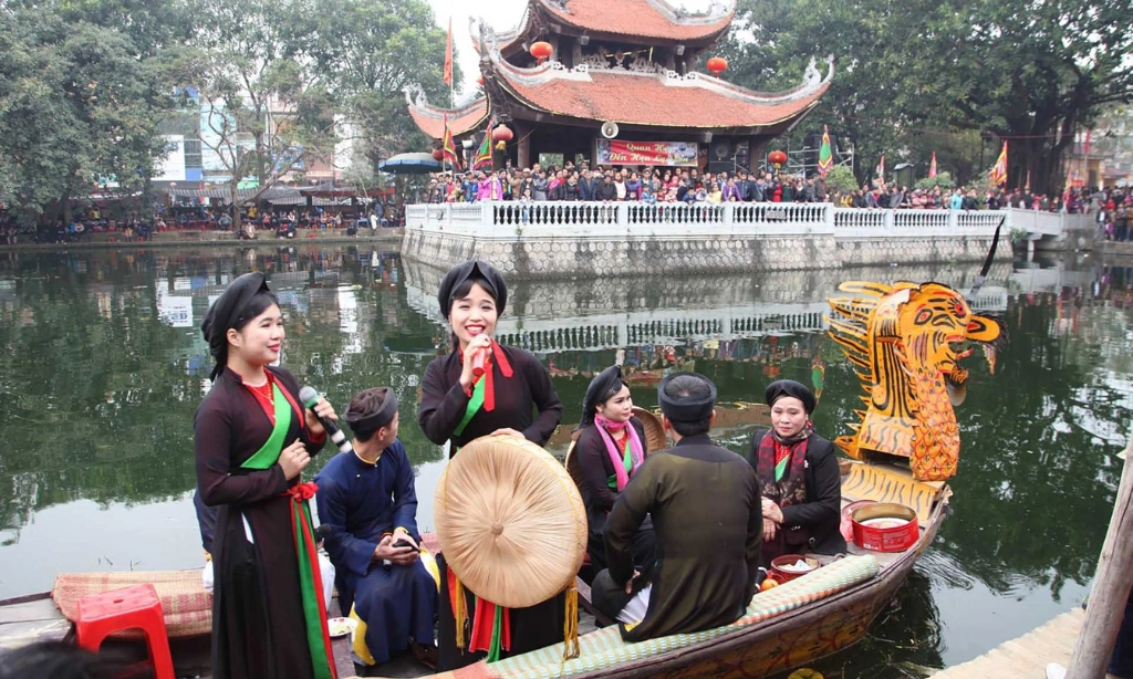 Les fêtes traditionnelles, du rayonnement à la souveraineté culturelle