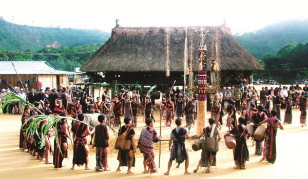 La diversité des ethnies soeurs vietnamiennes